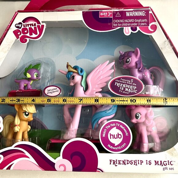 My Little Pony Friendship is Magic Gift Set | Princess, Celestia, Spike, & Apple - Picture 3 of 3